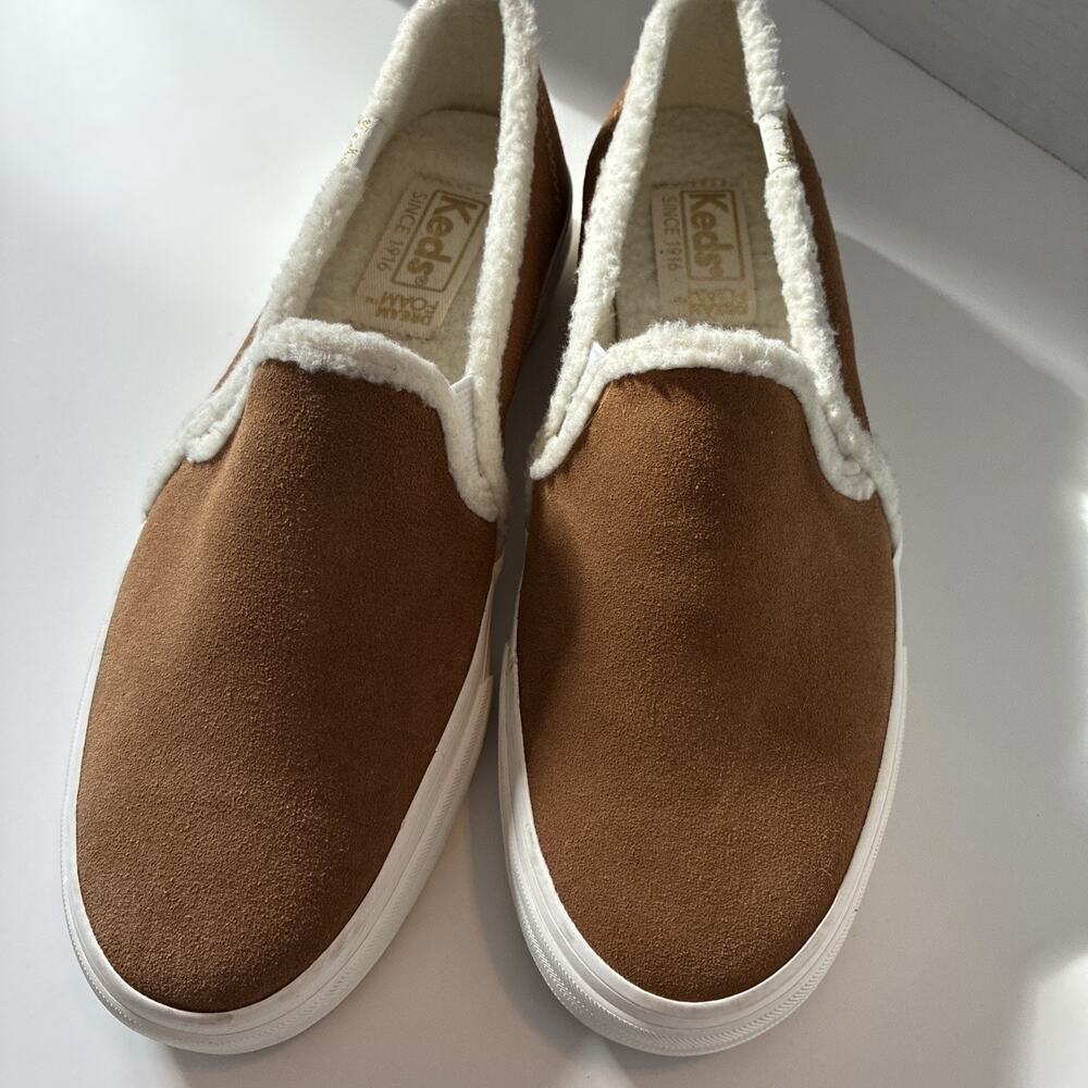 Keds Double Decker Women’s 8 Beige Suede Platform Slip On Faux Shearling Cozy
